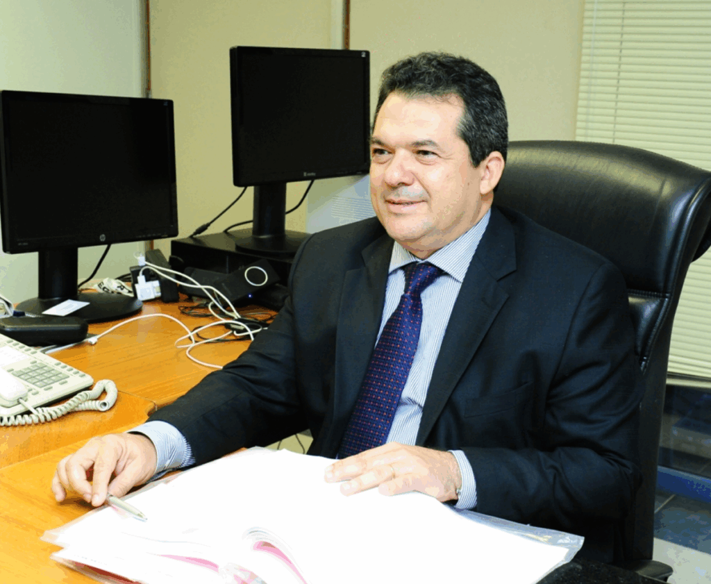 Desembargador Carlos Augusto Pires Brandão, novo ministro do STJ