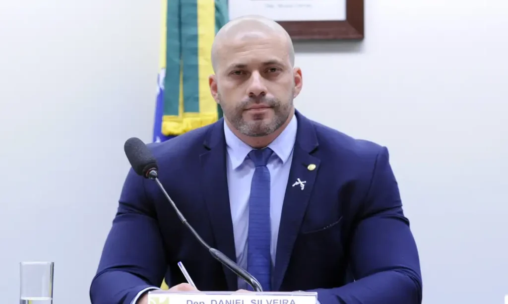 A foto mostra o ex-deputado Daniel Silveira.