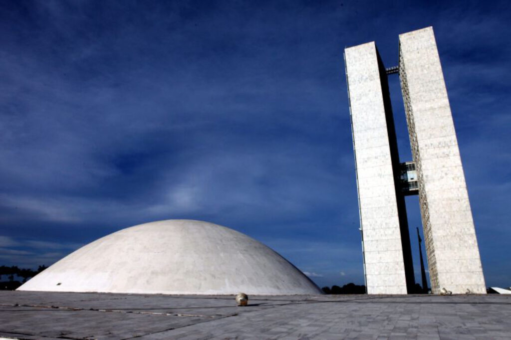 CCJ do Senado sabatina nesta quarta-feira indicados a ministros no STJ e STM