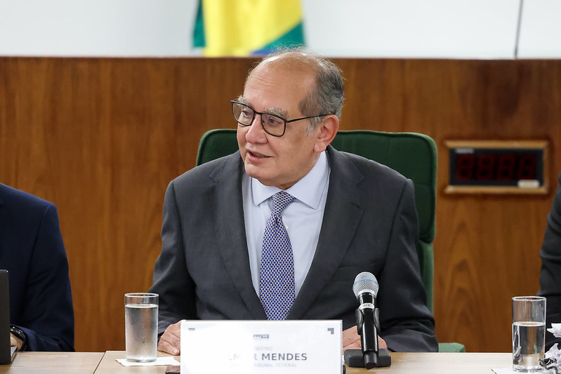 A foto mostra o ministro Gilmar Mendes, do STF, em audiência sobre a pejotização.