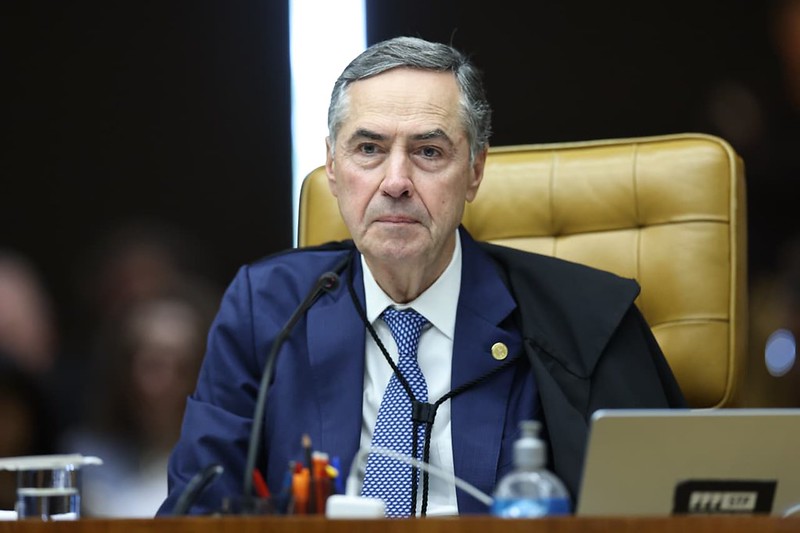 O ministro Luís Roberto Barroso em sua despedida do STF.