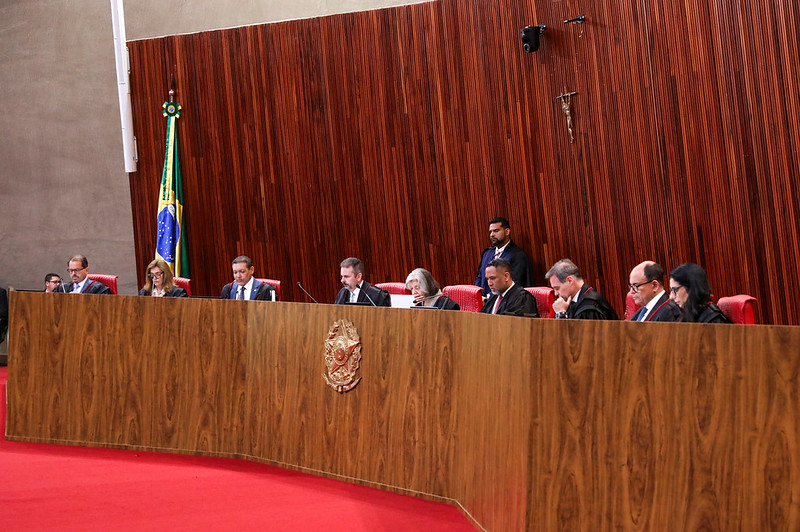 TSE autoriza a formação de listas tríplices para os TREs só de mulheres