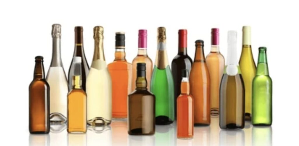 AGU notifica Meta para que remova conteúdos ligados a falsificação de bebidas