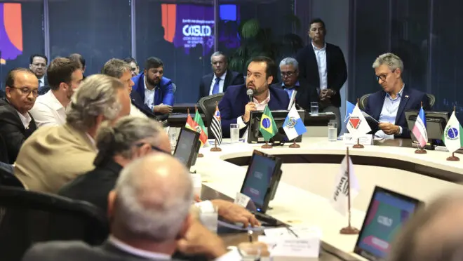 Governadores de oposição criam consórcio contyra facções