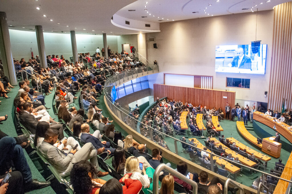 Deputados da Câmara Legislativa do DF querem CPI para apurar BRB