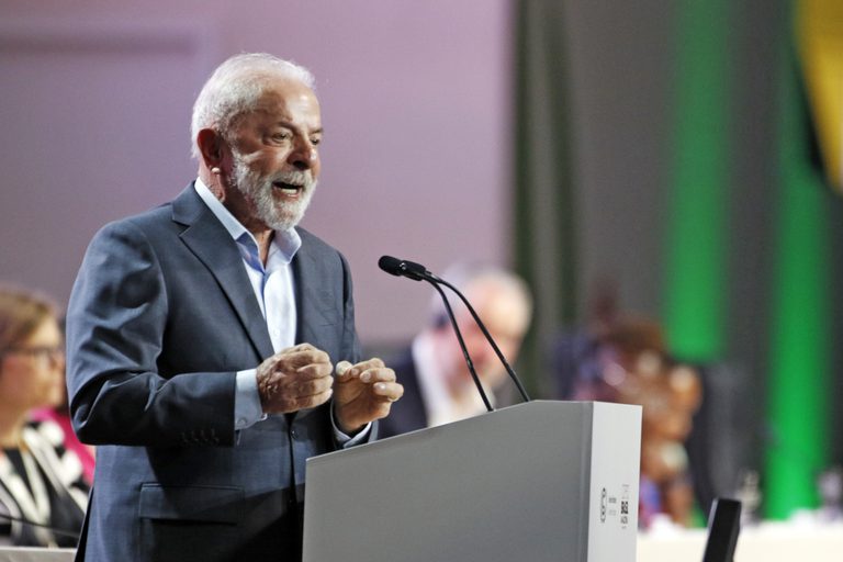 Agenda climática é “crise de desigualdade” e “tragédia do presente” diz Lula na COP 30