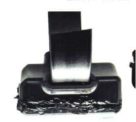 A foto mostra os danos causados na tornozeleira usada por Bolsonaro. É um dispositivo preto com marcas de solda.