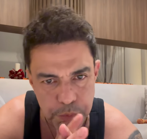 O cantor Zezé di Camargo