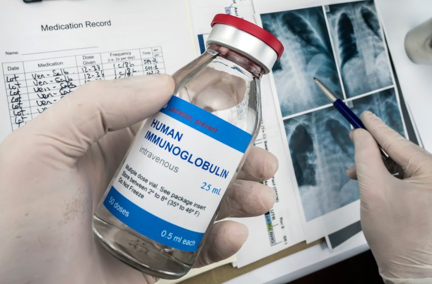 recipiente com imunoglobolina humana