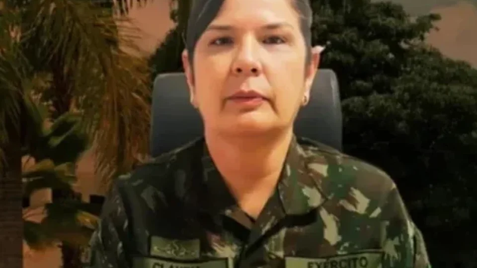 Cláudia Cacho, primeira mulher a ser promovida a general do Exército no Brasil