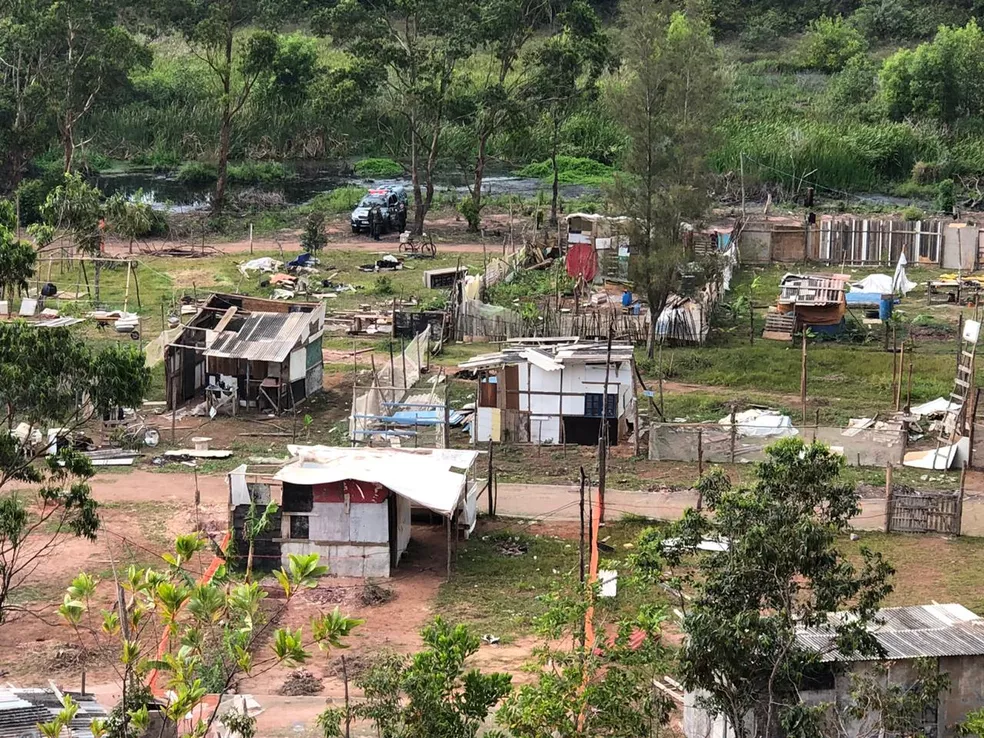 imgem de barracos do território q2uilombola do ES