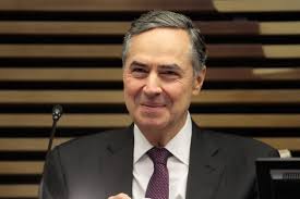 Ex-ministro do STF Luís Barroso, que volta à advocacia