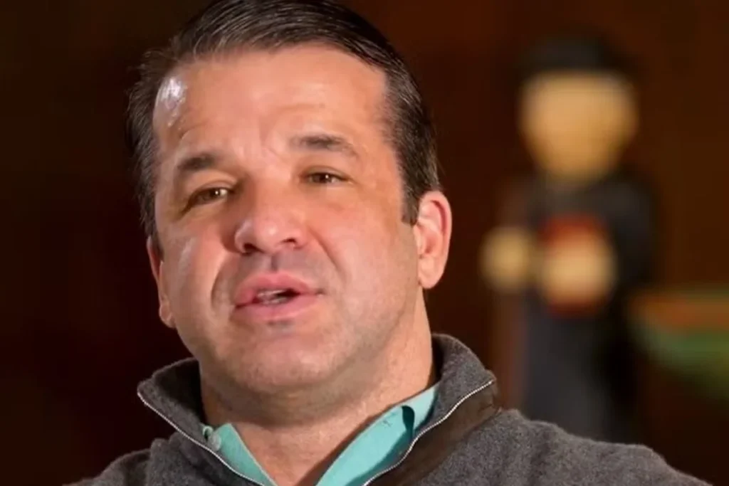 Thiago Brennand, preso que cumpre pena por estupro e réu em outras condenações de violência