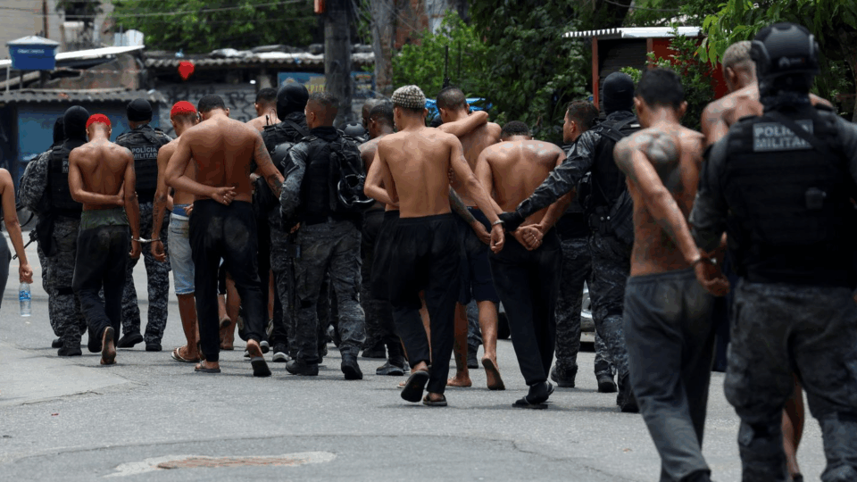 Operação policial deflagrada contra organizações criminosas no RJ