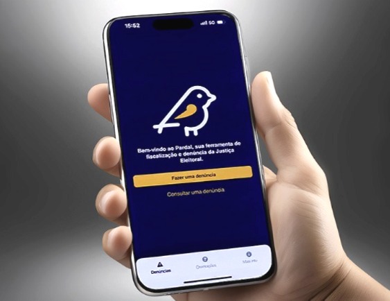 Celular mostrando na tela o Aplicativo Pardal, da Justiça Eleitoral