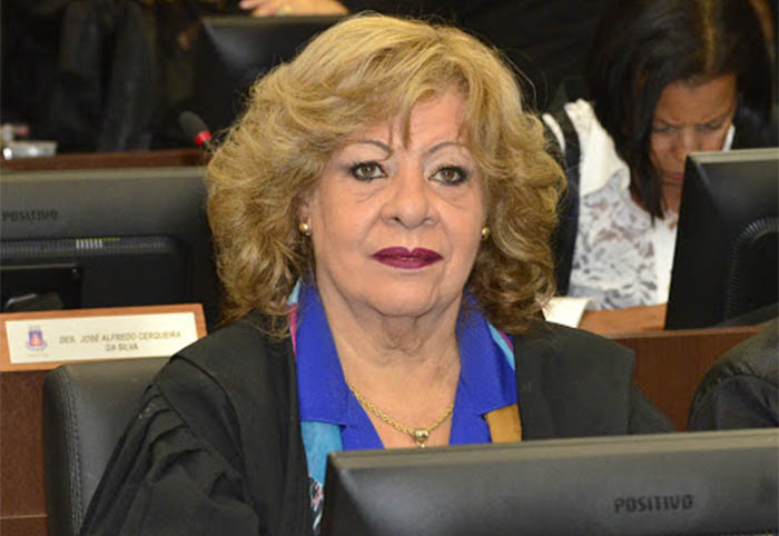 Desembargadora aposentada Sandra Inês, do TJBA