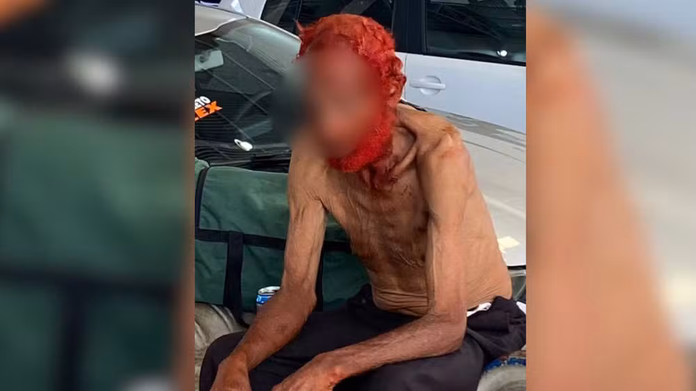 Idoso que teve cabelo e barba pintados de ruivo por empresário, em SP