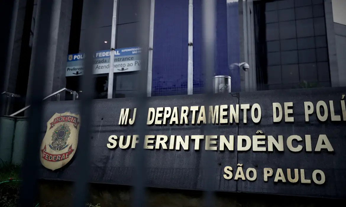 Edifício-sede da Polícia Federal em SP