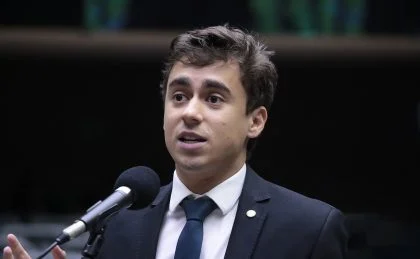 Nikolas no plenário da câmara dos deputados