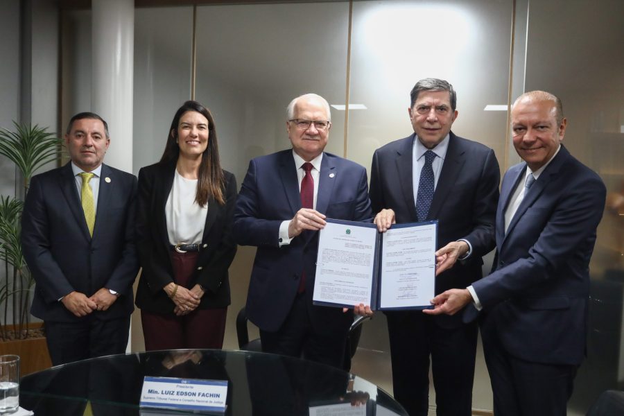 Acordo de cooperação firmado entre o CNJ e o Bradesco