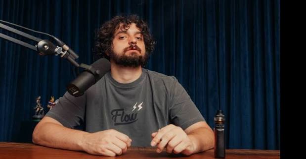 Youtuber Bruno Aiub Monteiro, mais conhecido como Monark