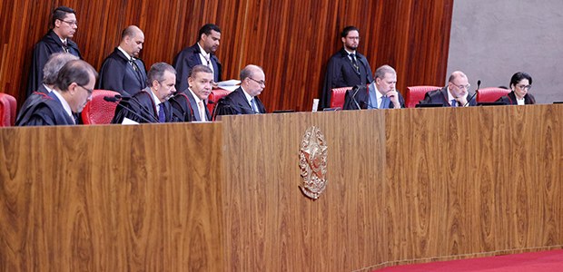 Sessão plenária do TSE
